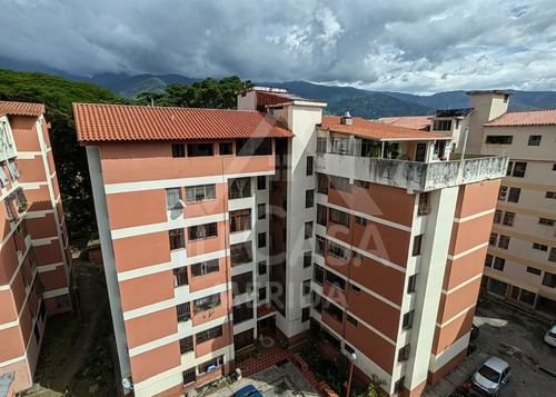 Amplio Apartamento Resid La Trinidad
