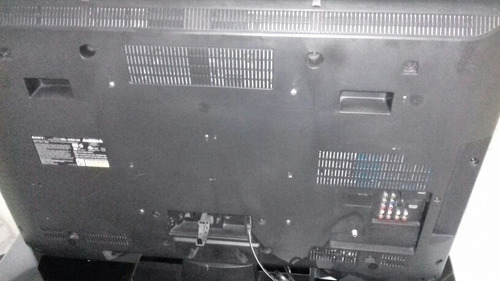 Imagen 2 de 7 de Televisor Sony 40 Usado No Prende