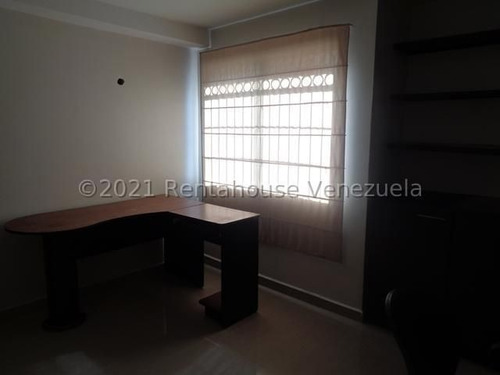 Imagen 20 de 30 de Apartamento En Venta En Lara Palace Oeste De Barquisimeto Lara 0-4-2-4-5-9-3-7-5-4-2 Rent-a-house Mls Centro Occidente Código: 22-1736, El Conjunto Posee Piscina, Parque Recreacional, Vigilancia