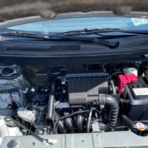 Imagen 13 de 13 de Dodge Attitude Sxt Manual 2018