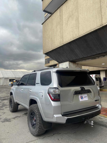 Imagen 4 de 10 de Toyota 4runner Trd 4x4