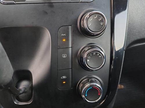 Mahindra Kuv100 1.2 Elite Mt 2021