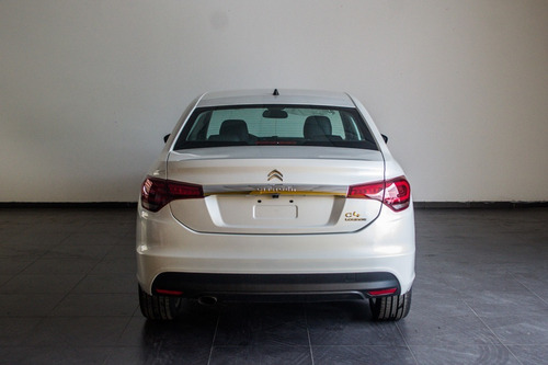 Imagen 10 de 15 de Citroën C4 Lounge 2021 1.6 Hdi 115 Feel Pack