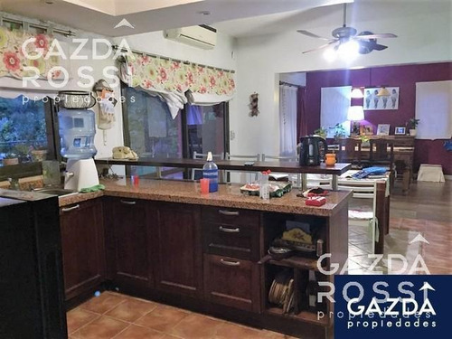 Imagen 5 de 18 de Excelente Casa A La Venta En El Centauro, Canning