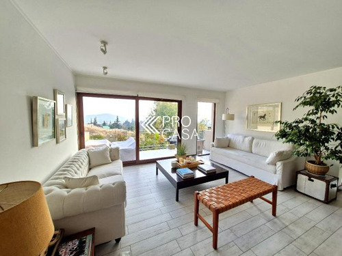 Casa Vende/en Condominio
