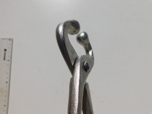 Mocheta Con Cadena De 21 Cm
