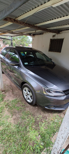 Volkswagen Vento 2.5 Luxury 170cv