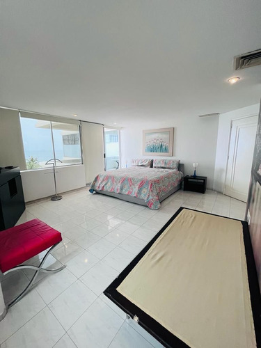 Departamento En Condominio El Mar, Col. Mocambo, Veracruz