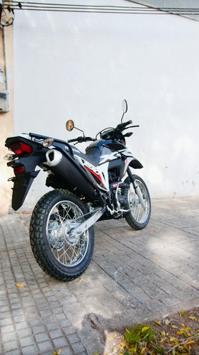 Imagen 13 de 20 de Honda Xr190l - 100% Financiada - Tomamos Tu Usada - Bike Up