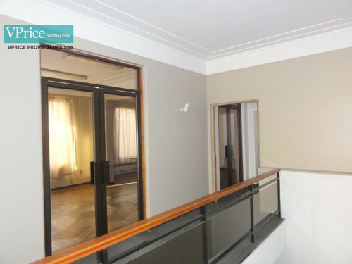 Arrienda Excelente Oficina 4 Privados Y Planta Libre