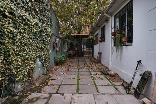 Amplia Casa Remodelada - Javiera Carrera Nte - La Reina