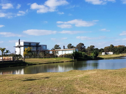 Imagen 10 de 14 de Lote En Venta En El Sector Polo, En La Providencia Canning
