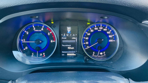 Toyota Hilux 2.8 Cd Srx 177cv 4x4 At 2017