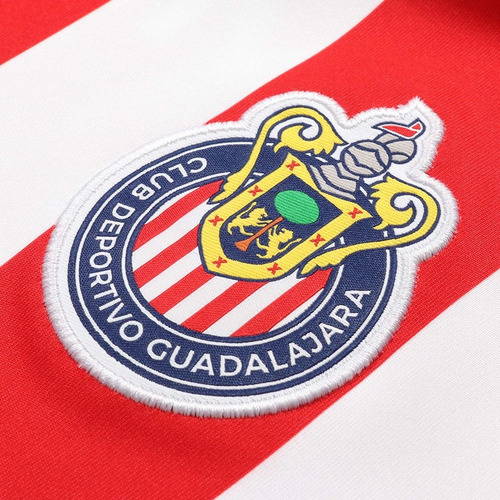 Imagen 4 de 4 de Jersey Puma De Chivas Del Guadalajara De Local 21-22