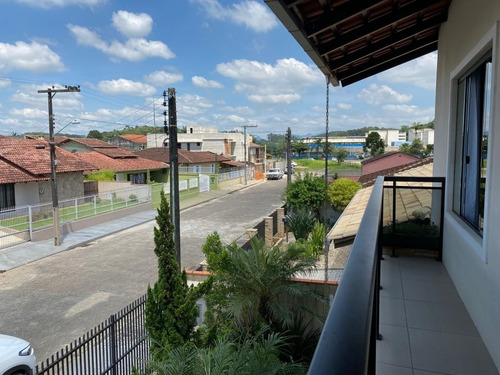 Sobrado No Floresta Com 4 Quartos Para Venda, 209 M² - Lg7625