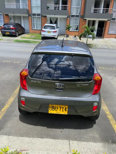 Kia Picanto Ex, 2015, 1.2 Cc, Color Gris, Automático