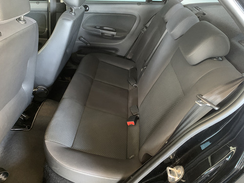 Volkswagen Voyage Volkswagen Voyage 1.0 MPI (Flex)