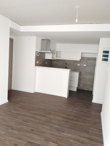 Imagen 4 de 13 de Venta Apartamento 2 Dormitorios La Blanqueada - U3031