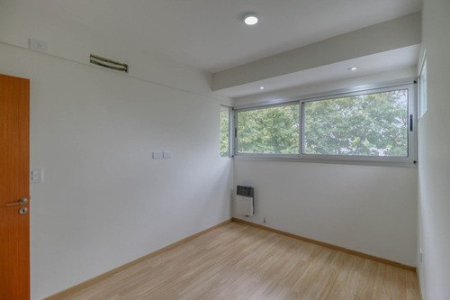 Departamento 2 Dormitorios, Cochera Venta La Plata
