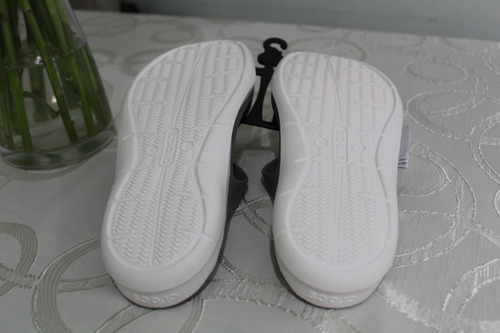 Crocs Sandalias De Mujer Swiftwater - Talla Us W7 = 37/38