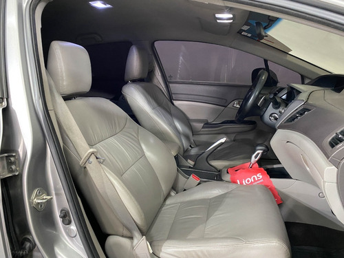 Imagem 11 de 22 de Honda Civic