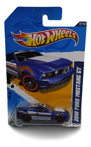 Hot Wheels  2010 Ford Mustang Gt   C-8 