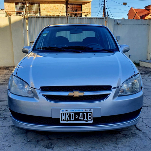 Imagen 3 de 9 de Chevrolet Classic 2013 1.4 Ls