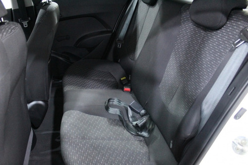 Imagem 11 de 13 de 1.0 Confort 12v Manual