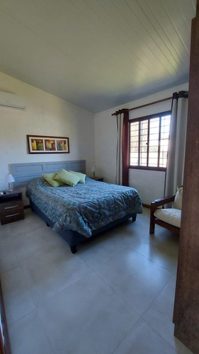 Imagen 6 de 14 de Casa A Estrenar Con Piscina Climatizada A 350 Mt.de Rambla. Playa Grande