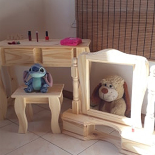 Imagen 2 de 3 de Tocador De Madera Infantil
