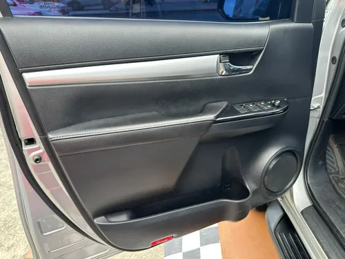 Toyota Hilux Srv 2.8 At 4x4 Diesel