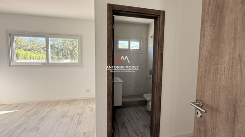 Casa Tipo Duplex A Estrenar En Chic Village - Pilar