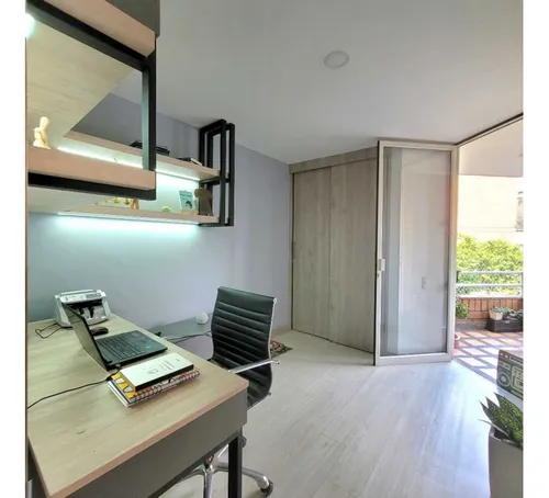 Apartamento En Laureles Cerca A Upb