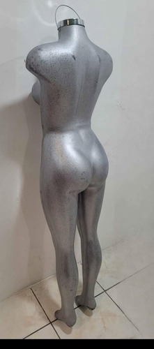 Maniquíe De Color Silver (nuevo) De Dama (Usado)