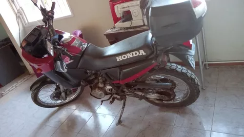  Motos Honda.  a .  km en San Luis