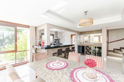 Casa Em Condomínio, 3 Dormitórios, 243.14 M², Menino Deus - 205161