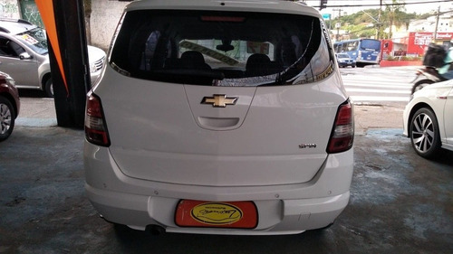 Imagem 5 de 8 de Chevrolet Spin 2017 1.8 Advantage 5l Aut. 5p