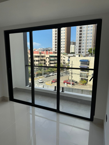 Alquiler De Apartamento A Estrenar Con Linea Blanca En Serralles