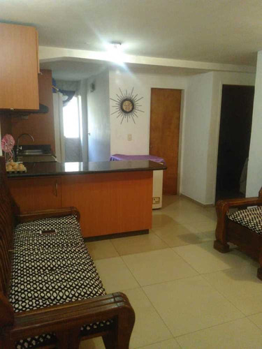 Apartamento En Los Naranjales 04144237195