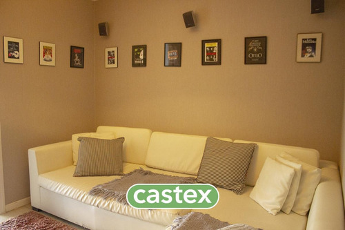 Imagen 19 de 30 de Casa De Cinco Ambientes En Venta En La Lomada
