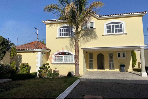 Casa En Renta En Metepec A Una Cuadra De Tecnologico !!!