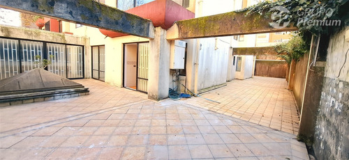 Departamento En Venta De 4 Dorm. En Concepción