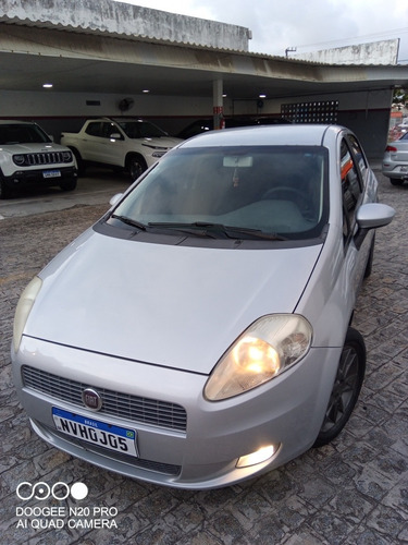 Fiat Punto 2011 1.6 16v Essence Flex Dualogic 5p