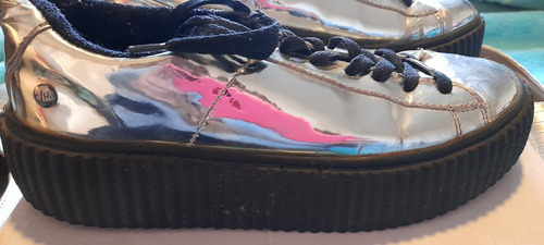 C Moran Zapatilla Plateada Talla 38 (Usado)