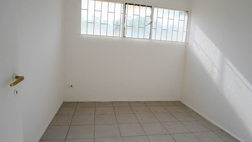 Clásico Departamento De 3 Dormitorios Ñuñoa