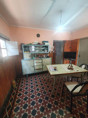 Casa | 2 Dormitorios | Cochera | Capitán Bermúdez | Barrio Centro