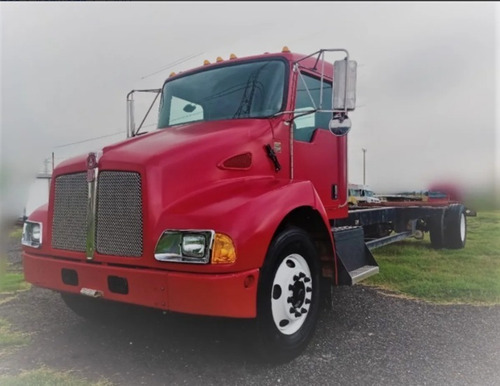 Imagen 2 de 14 de Kenworth T300, Modelo 2008 Chasis De Cama Baja Compare