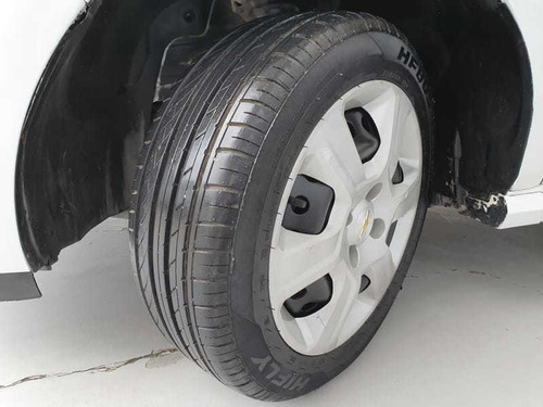 Imagem 15 de 15 de Chevrolet Montana 1.4 Ls 8v Flex 2p Manual 2018
