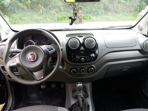 Fiat Palio 2016 1.0 Attractive Flex 5p