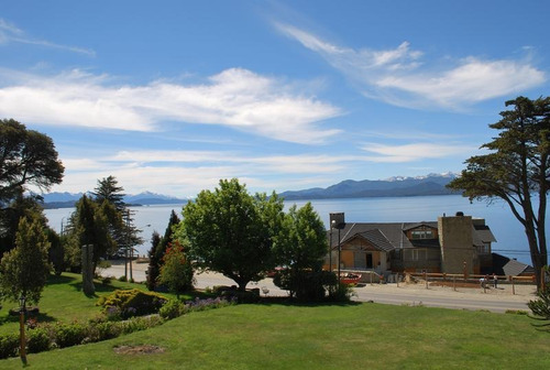 Importante Casa Con Excelente Vista Al Lago